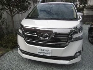 洗車時にはガラスもよく見て トヨタ ヴェルファイア