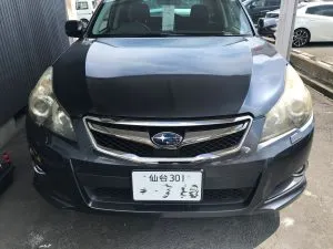 BRレガシィー ヘッドライトリペア 黄ばみ ヒビ有り